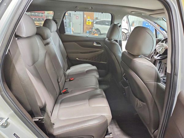 2019 HYUNDAI SANTA FE Limited, Ultimate