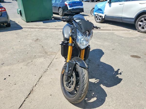 2012 YAMAHA FZ8