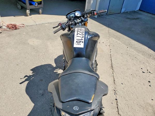 2012 YAMAHA FZ8