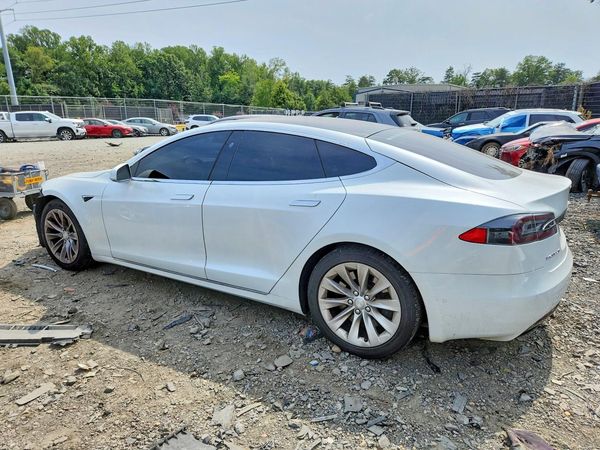2018 TESLA MODEL S
