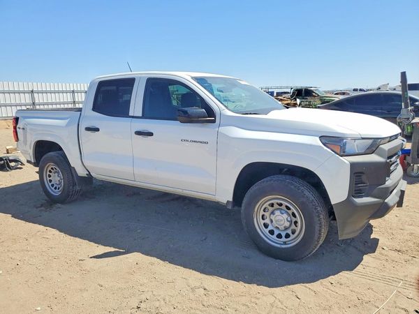 2024 CHEVROLET COLORADO