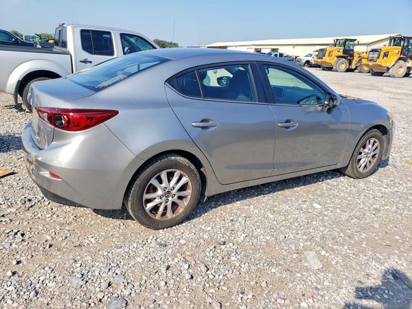 2016 MAZDA 3