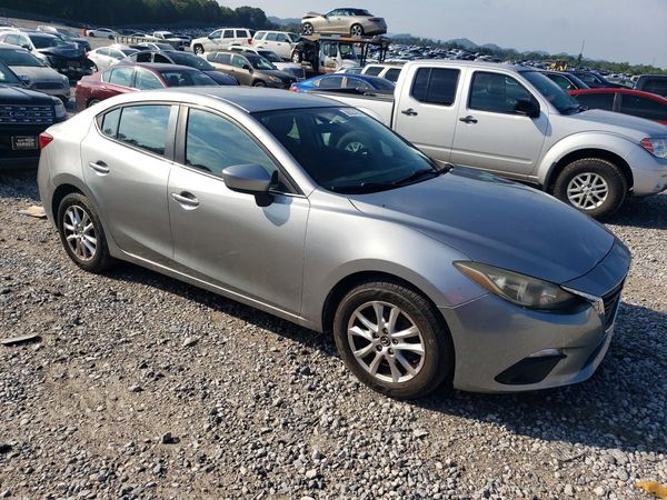 2016 MAZDA 3