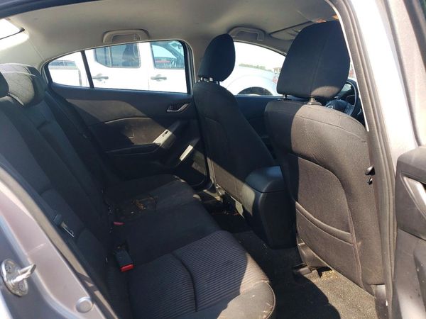 2016 MAZDA 3