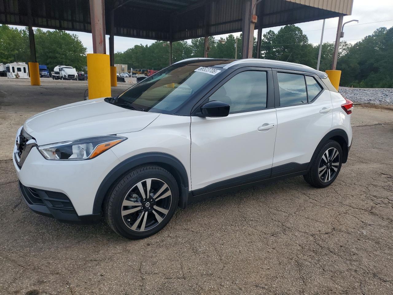 2020 NISSAN KICKS