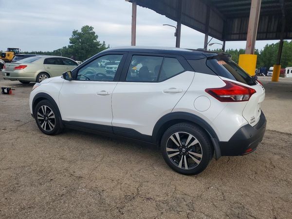 2020 NISSAN KICKS
