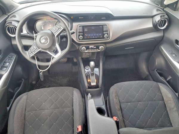 2020 NISSAN KICKS