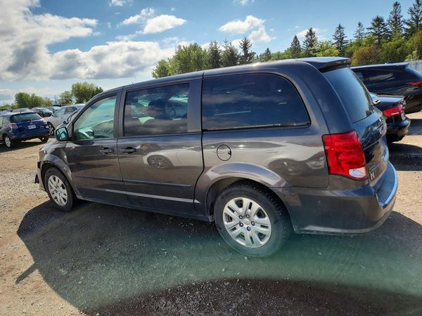 2016 DODGE GRAND CARAVAN SE