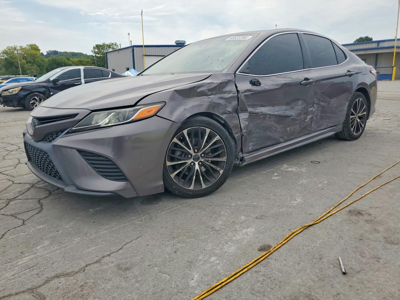 2019 TOYOTA CAMRY