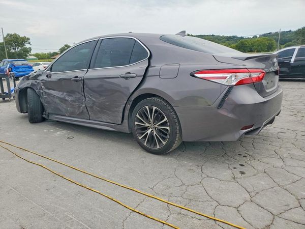 2019 TOYOTA CAMRY