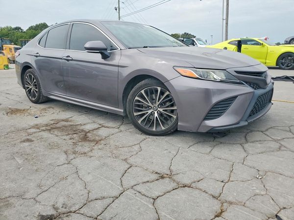 2019 TOYOTA CAMRY