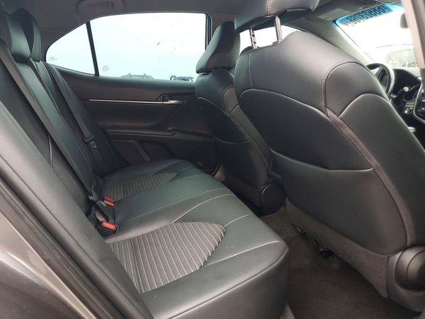 2019 TOYOTA CAMRY