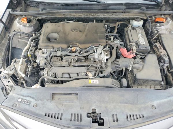 2019 TOYOTA CAMRY
