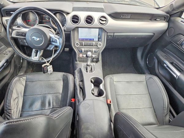 2020 FORD MUSTANG I4 Coupe