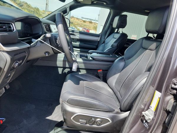 2025 JEEP WAGONEER Series II