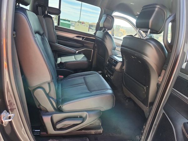 2025 JEEP WAGONEER Series II