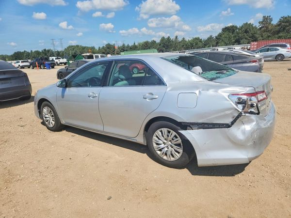 2013 TOYOTA CAMRY