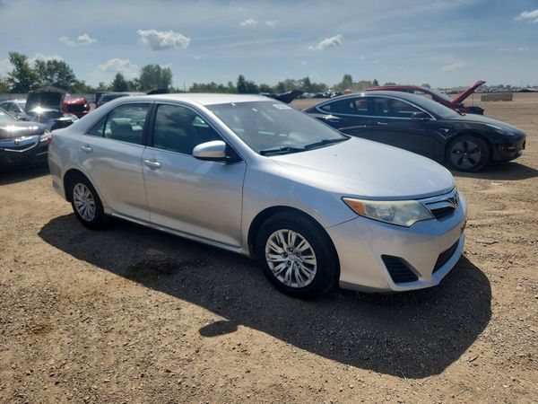 2013 TOYOTA CAMRY