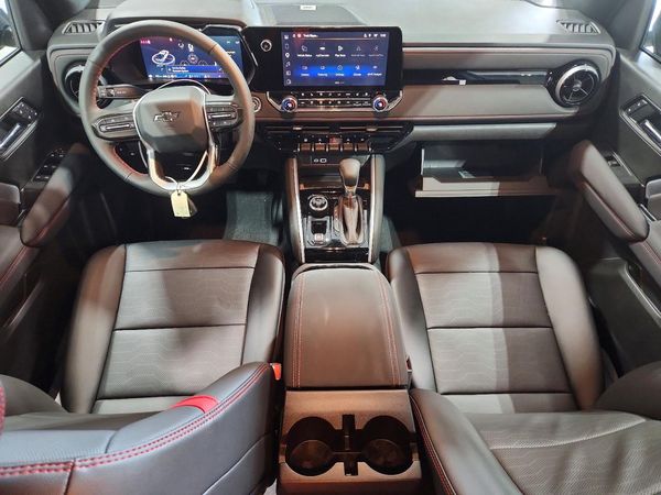 2026 CHEVROLET COLORADO