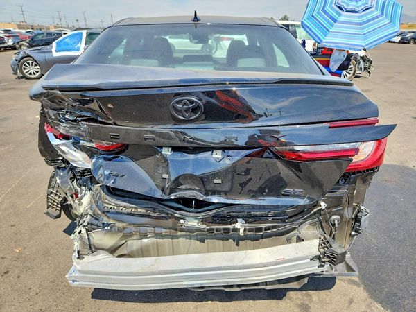 2025 TOYOTA CAMRY