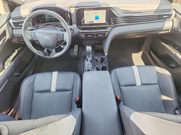 2025 TOYOTA CAMRY