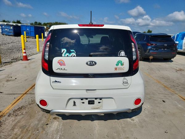 2018 KIA SOUL