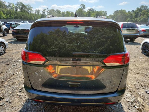 2019 CHRYSLER PACIFICA Touring L — DIRR