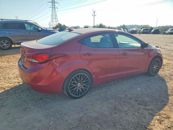 2014 HYUNDAI ELANTRA GLS (Middle)