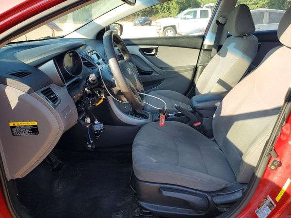 2014 HYUNDAI ELANTRA GLS (Middle)