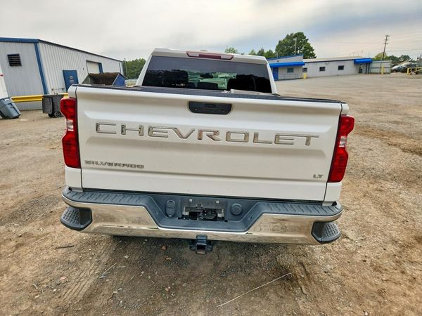 2020 CHEVROLET SILVERADO LT
