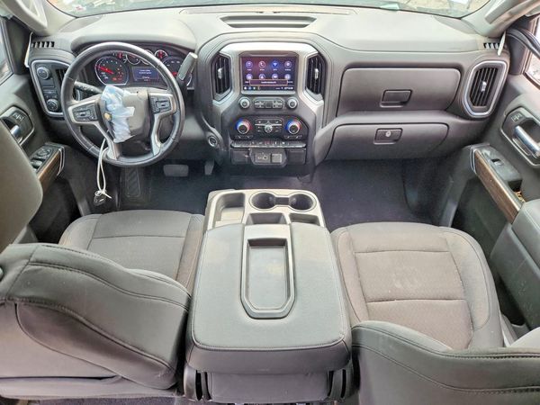 2020 CHEVROLET SILVERADO LT