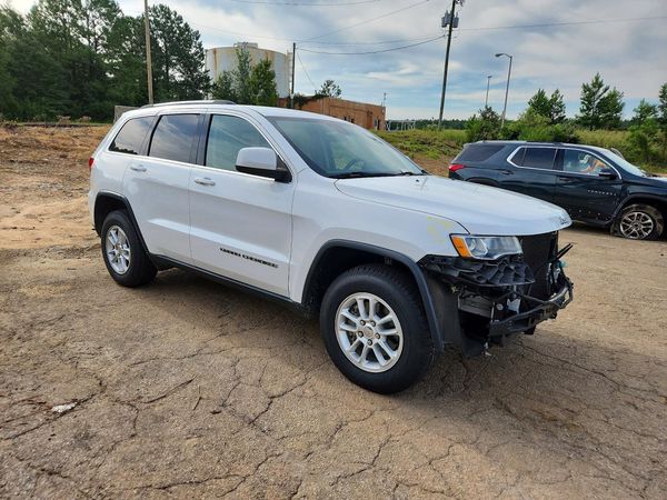 2019 JEEP GRAND CHEROKEE Laredo