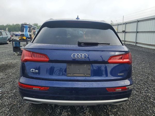 2020 AUDI Q5 quattro Premium