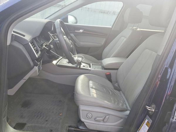 2020 AUDI Q5 quattro Premium