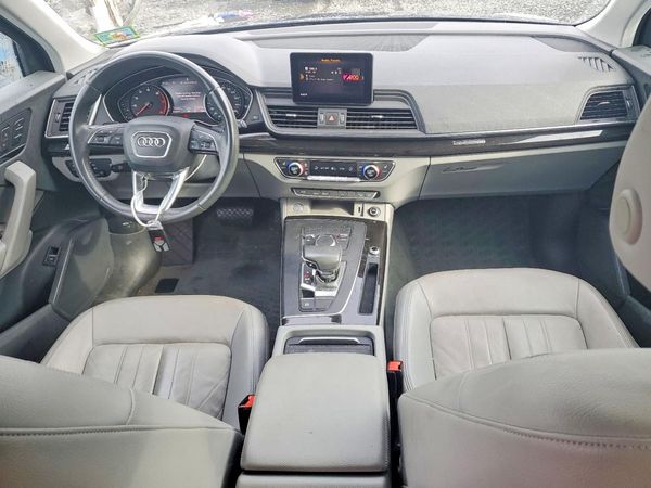 2020 AUDI Q5 quattro Premium