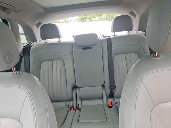 2020 AUDI Q5 quattro Premium