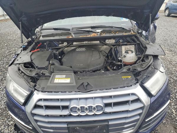 2020 AUDI Q5 quattro Premium