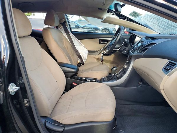 2015 HYUNDAI ELANTRA