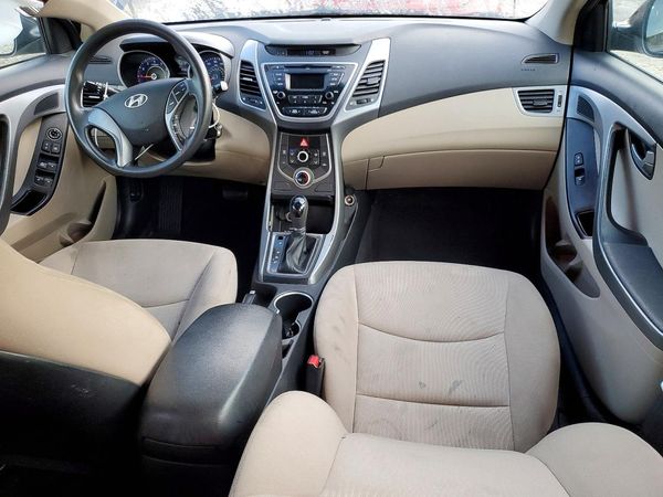 2015 HYUNDAI ELANTRA