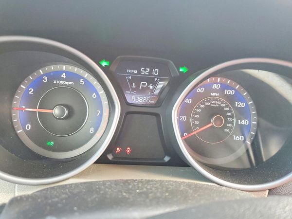 2015 HYUNDAI ELANTRA