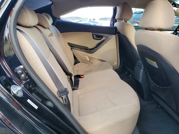 2015 HYUNDAI ELANTRA