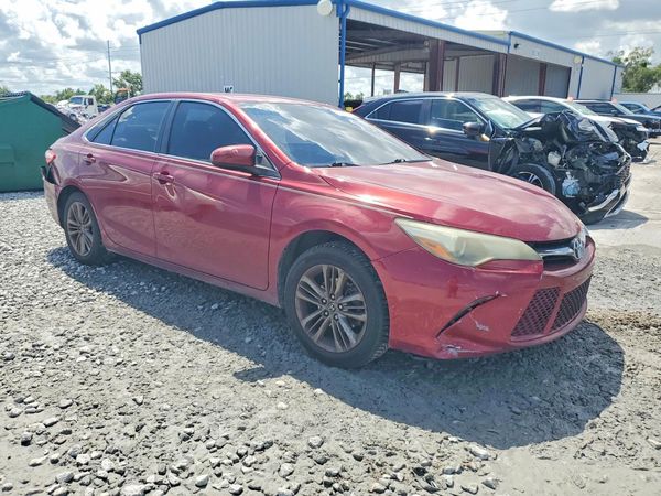 2015 TOYOTA CAMRY