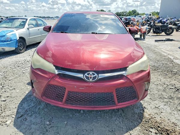 2015 TOYOTA CAMRY
