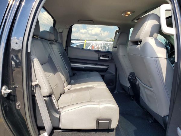 2018 TOYOTA TUNDRA Limited