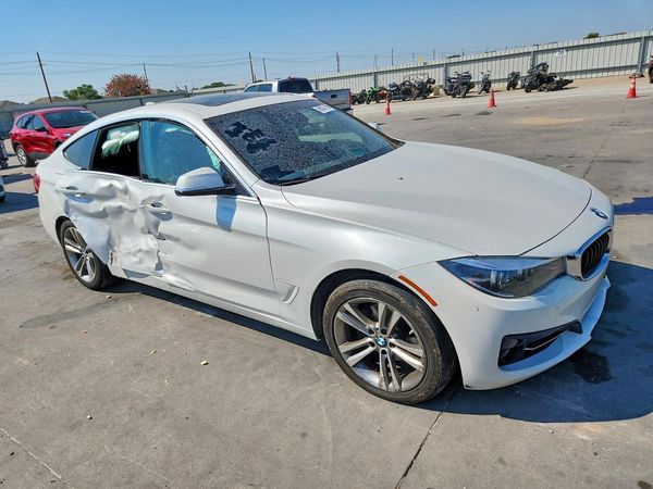 2018 BMW 330
