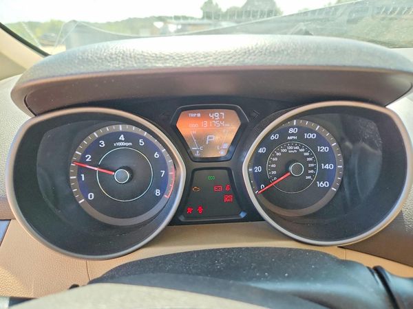 2013 HYUNDAI ELANTRA