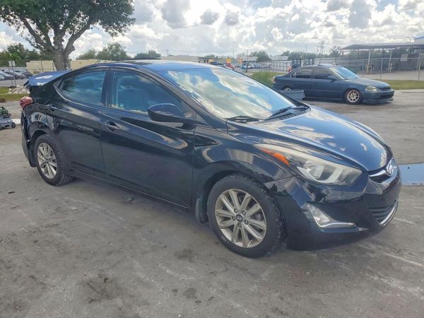 2015 HYUNDAI ELANTRA