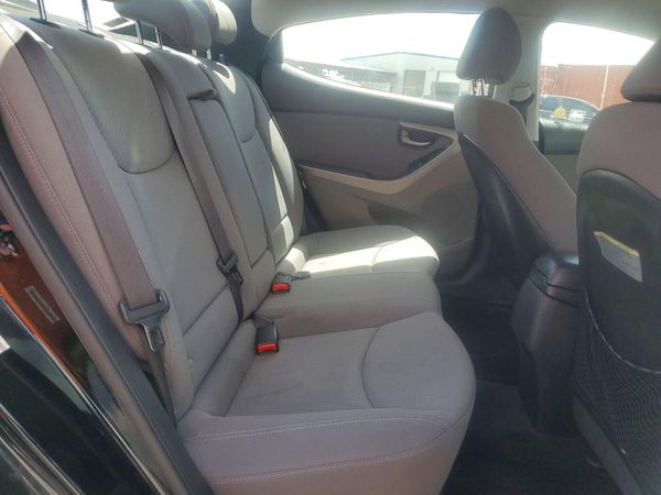 2015 HYUNDAI ELANTRA