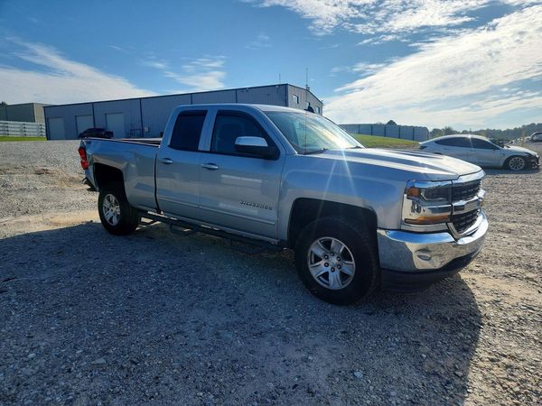 2018 CHEVROLET SILVERADO LT