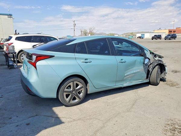 2019 TOYOTA PRIUS L/LE/XLE/LTD.
